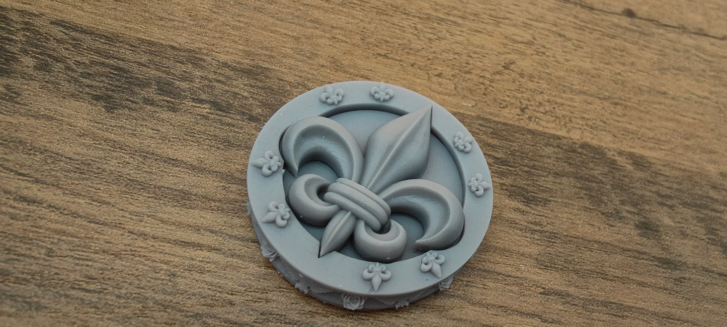 6 GrimDark 3d resin Objective markers - Sisters of Battle Fleur de lis